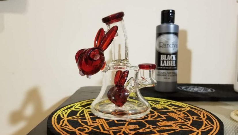 how-to-clean-a-bong-for-beginners_1
