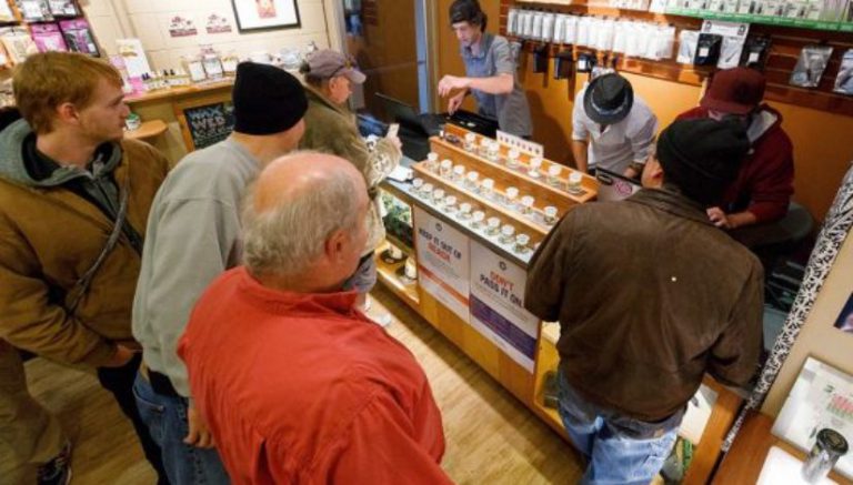 Oregon lawmakers rush to protect weed consumers’ info from feds