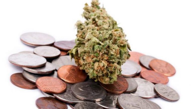 Los Angeles might create its own bank for the cannabis industry (among others)