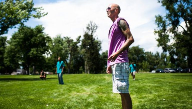 Retired NFL players back new Denver nonprofit advocating for medical marijuana