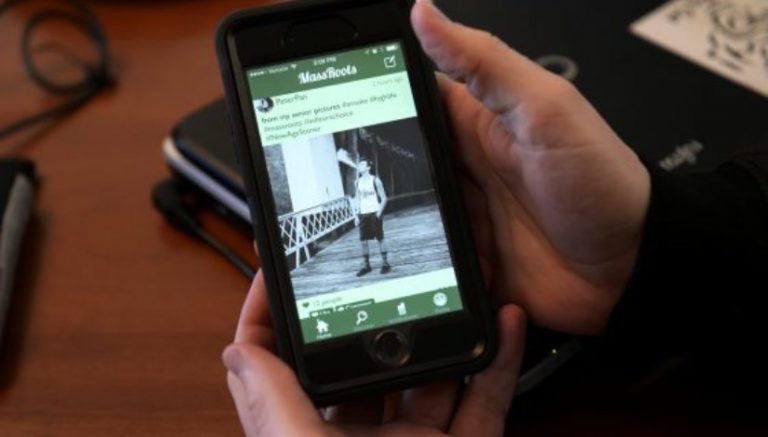 Marijuana tech firm MassRoots to buy CannaRegs for $12 million