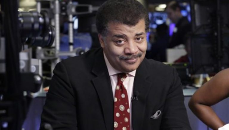 Neil deGrasse Tyson agrees with Carl Sagan: There’s “no reason” for weed to be illegal