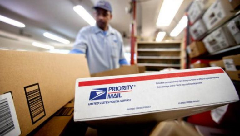 Woman who used post office job to help mail 100 kilos of weed gets 6 years