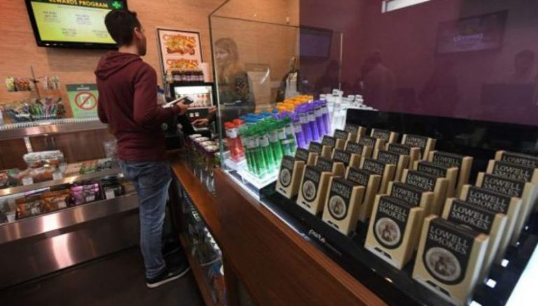 L.A. aims to help disadvantaged communities cash in on marijuana legalization