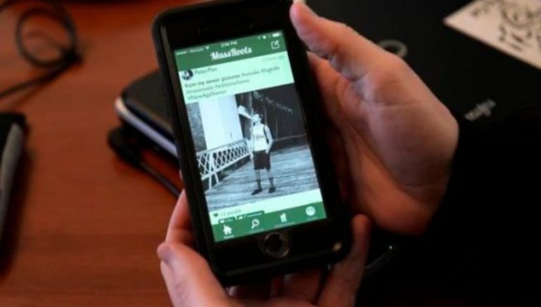 Cannabis tech firms MassRoots, New Frontier team up on consumer data