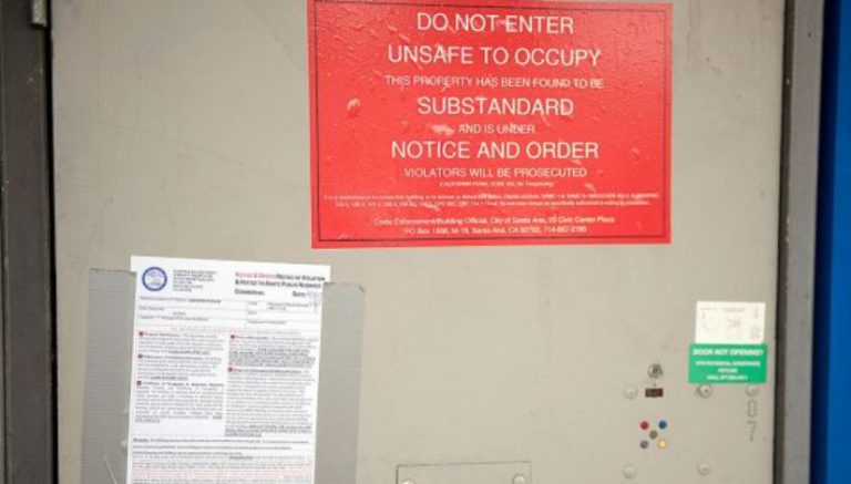 Cops shut down dispensary, then arrest workers who try to re-open it