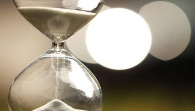 Maine lawmakers consider pushing marijuana sales back another 3 months