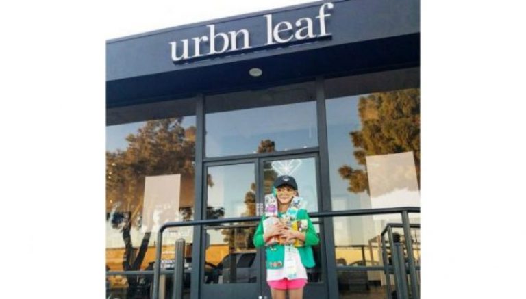 San Diego Girl Scouts investigate girl who sold cookies outside marijuana dispensary