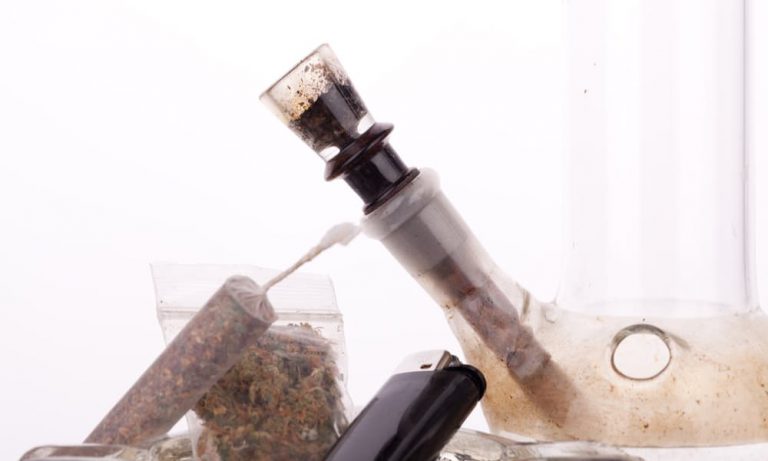 The Hardest “Would You Rather” Questions For People Who Love Weed