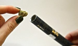 Why Vaping Weed Is Safer Than Smoking, marijuana news