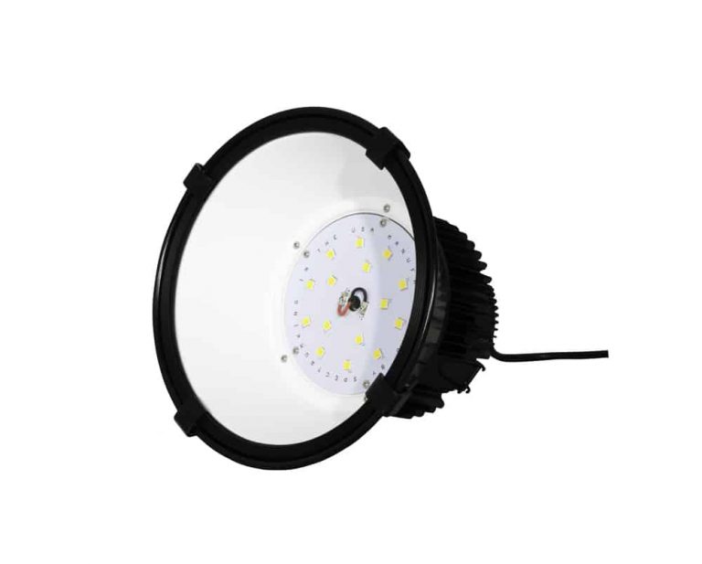 Spectrum King LED’s Closet Case 140 Simplifies the Art of the Home Grow