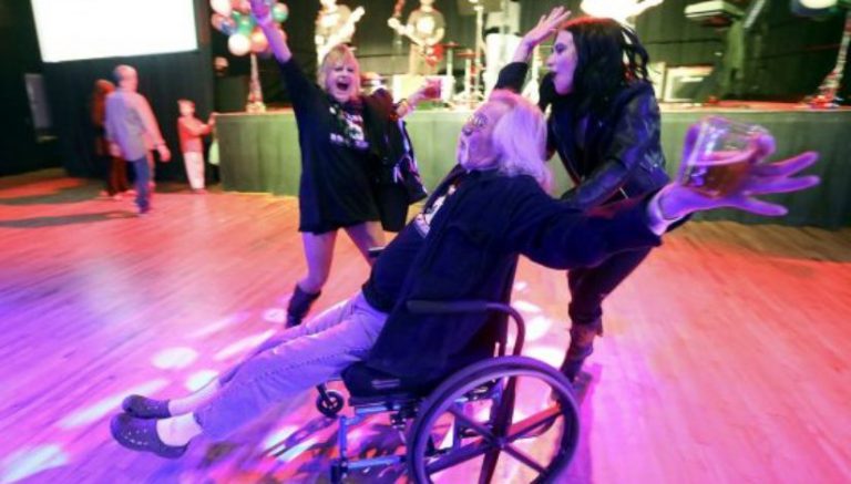 Utah latest state to legalize medical pot, expand Medicaid