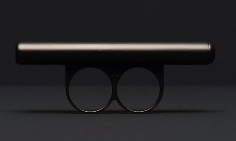 Review: Double Barrel’s Dual-Cartridge Vaporizer